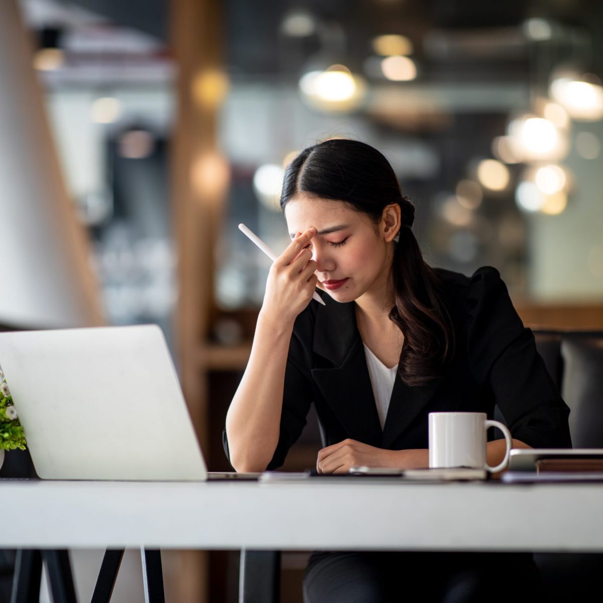 Shot,Of,Asian,Young,Businesswoman,Looking,Stressed,While,Sitting,In Shot,Of,Asian,Young,Businesswoman,Looking,Stressed,While,Sitting,In